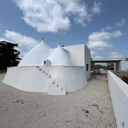 Villa Trullywood Oria (Brindisi)